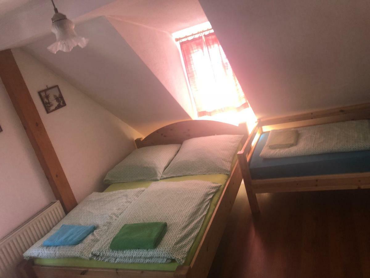 Zirndorf Gaestehaus Buitenkant foto